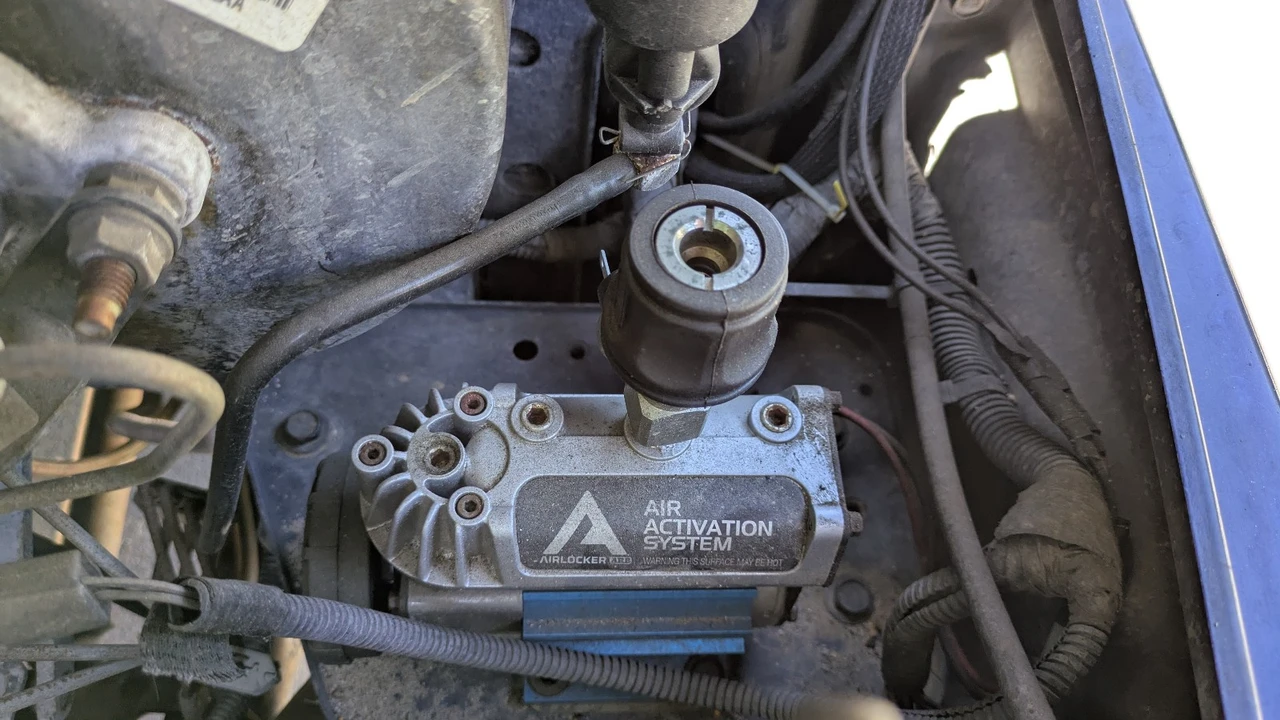 2000 Jeep TJ Wrangler - Image 12 of 14