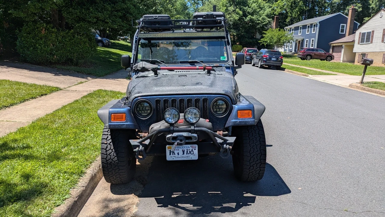 2000 Jeep TJ Wrangler - Image 2 of 14