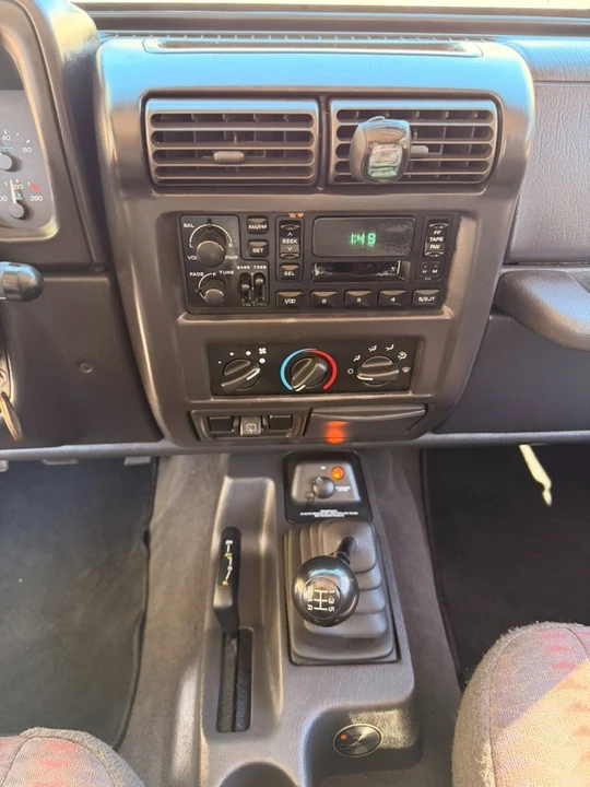 2000 Jeep TJ Wrangler - Image 19 of 21