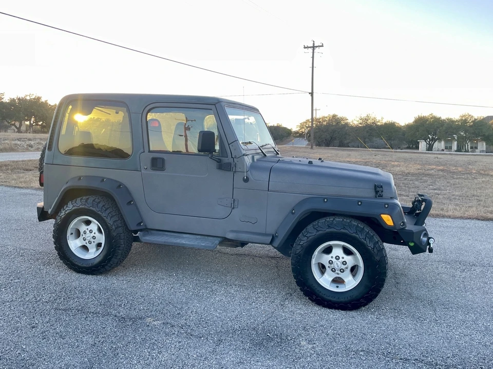 2000 Jeep TJ Wrangler - Image 5 of 10