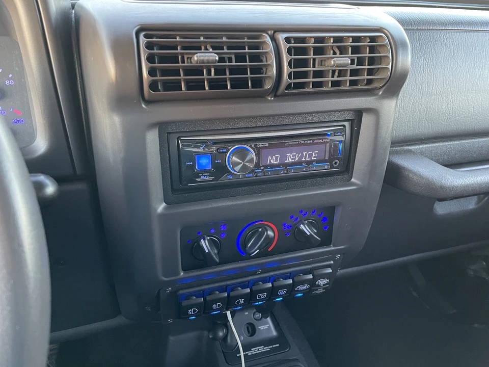 2000 Jeep TJ Wrangler - Image 7 of 10