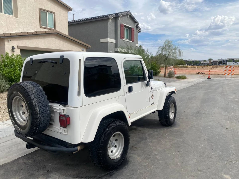 2000 Jeep TJ Wrangler - Image 5 of 11