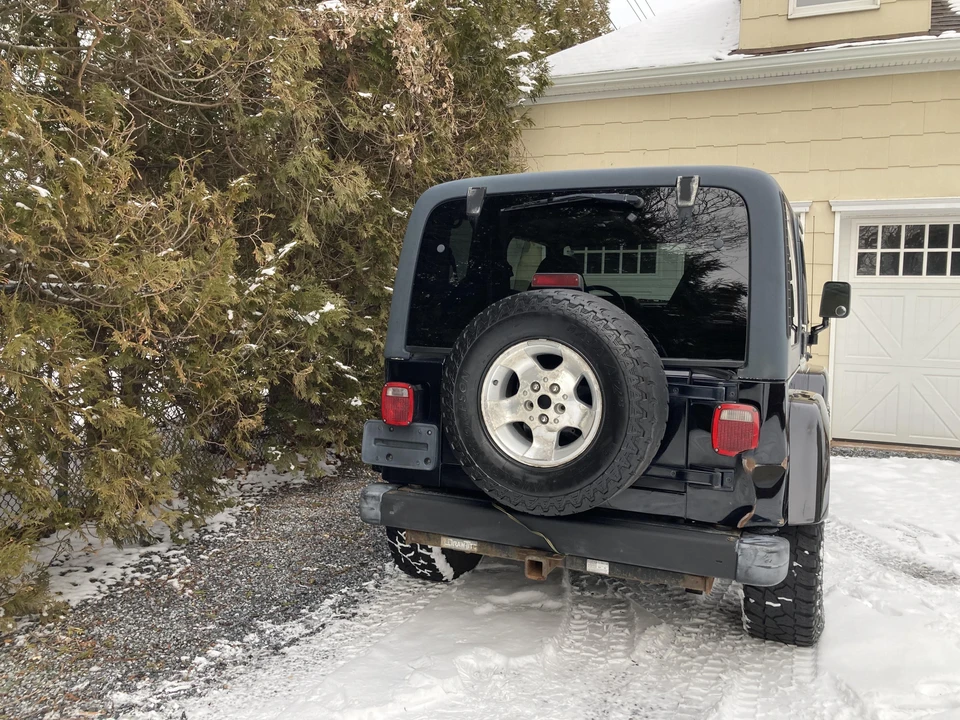 2000 Jeep TJ Wrangler - Image 5 of 31