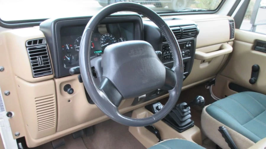 2000 Jeep TJ Wrangler - Image 6 of 26