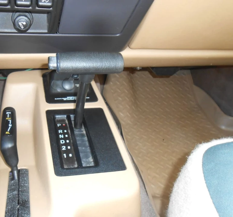2000 Jeep TJ Wrangler - Image 17 of 19