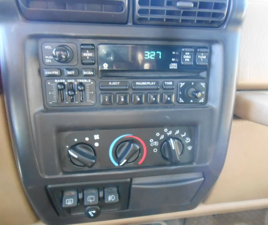 2000 Jeep TJ Wrangler - Image 14 of 19