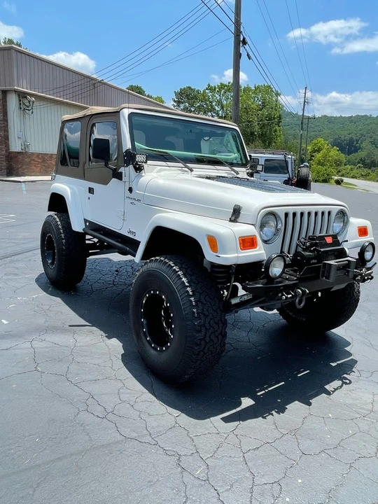 2000 Jeep TJ Wrangler - Image 4 of 11