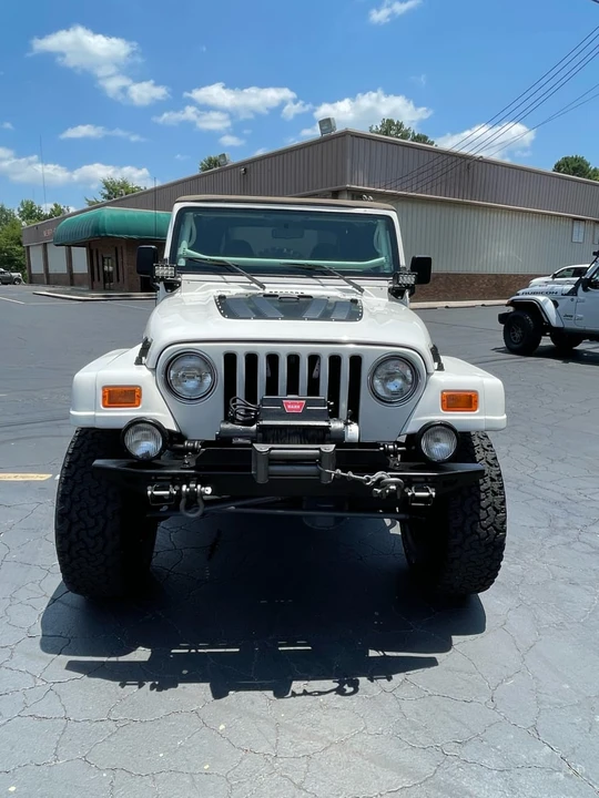 2000 Jeep TJ Wrangler - Image 3 of 11