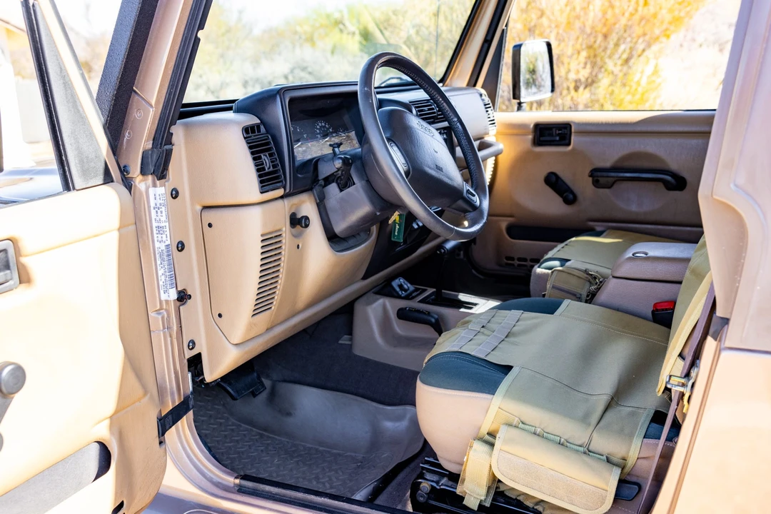 2000 Jeep TJ Wrangler - Image 28 of 31