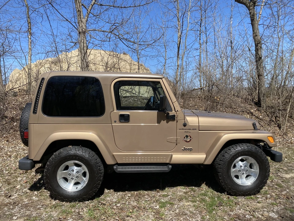 2000 Jeep TJ Wrangler - Image 11 of 31
