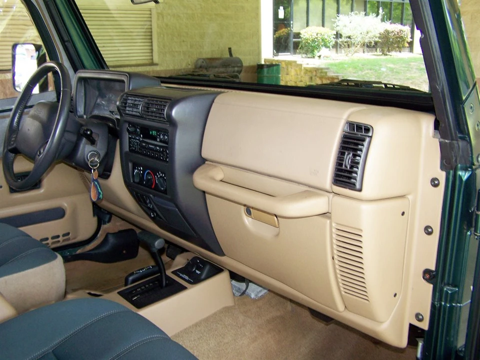 2000 Jeep TJ Wrangler - Image 8 of 13