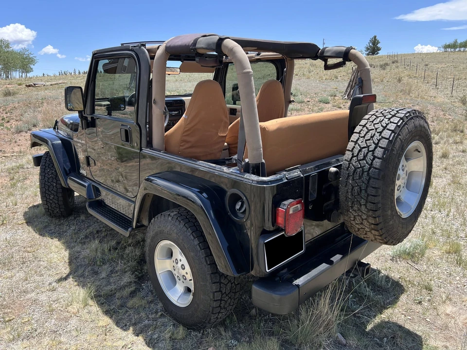 2000 Jeep TJ Wrangler - Image 9 of 31