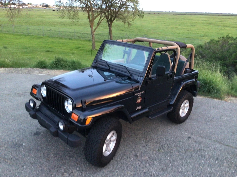 2000 Jeep TJ Wrangler - Image 25 of 31