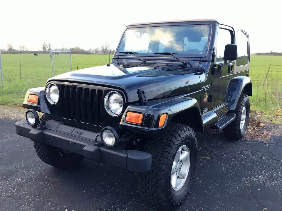2000 Jeep TJ Wrangler - Image 15 of 31