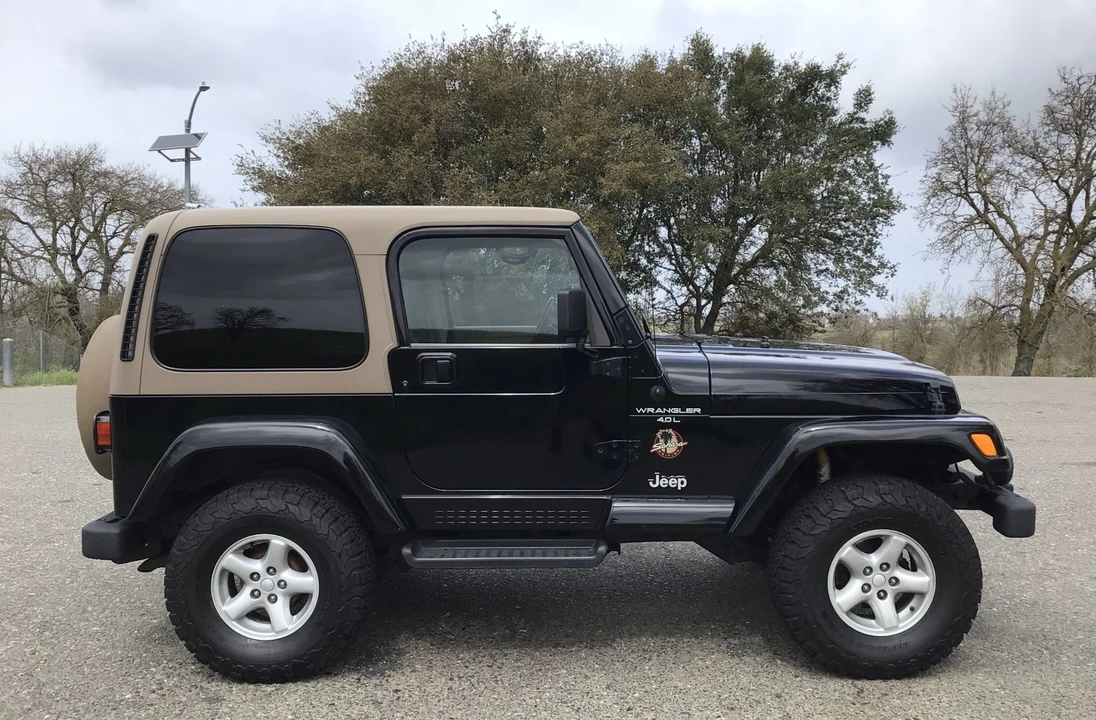 2000 Jeep TJ Wrangler - Image 9 of 31