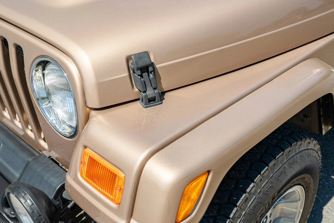 2000 Jeep TJ Wrangler - Image 28 of 31