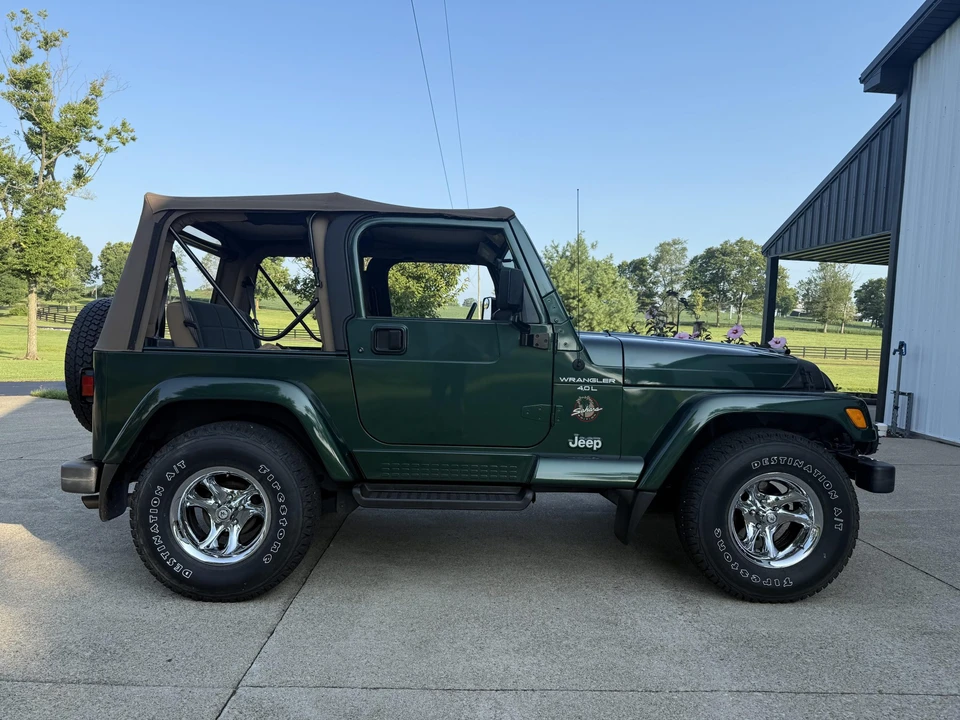 2000 Jeep TJ Wrangler - Image 12 of 31