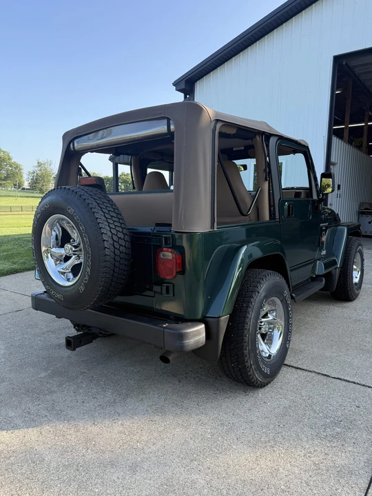 2000 Jeep TJ Wrangler - Image 9 of 31