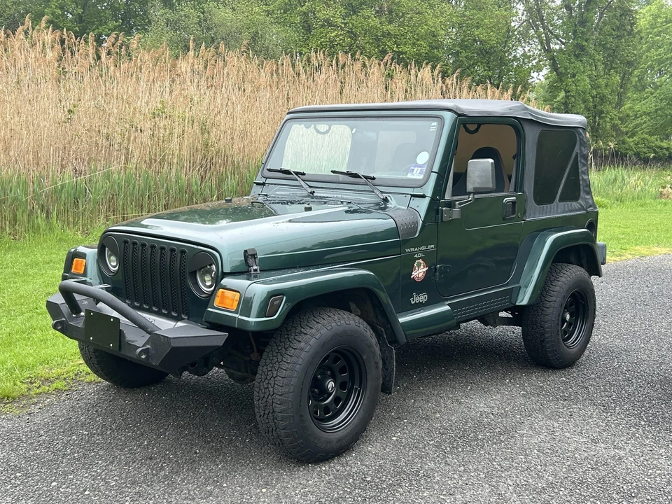 2000 Jeep TJ Wrangler - Image 2 of 31