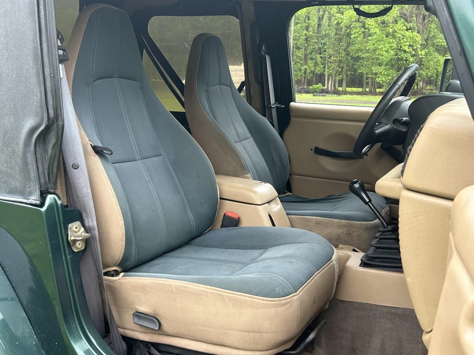 2000 Jeep TJ Wrangler - Image 28 of 31