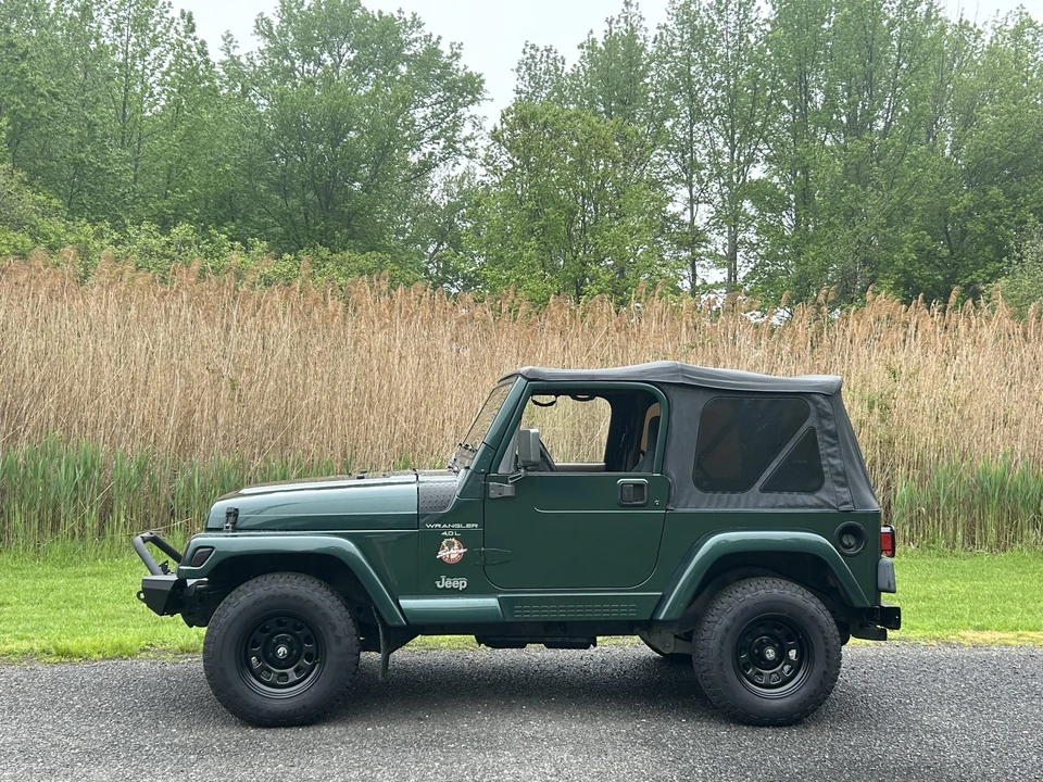 2000 Jeep TJ Wrangler - Image 5 of 31
