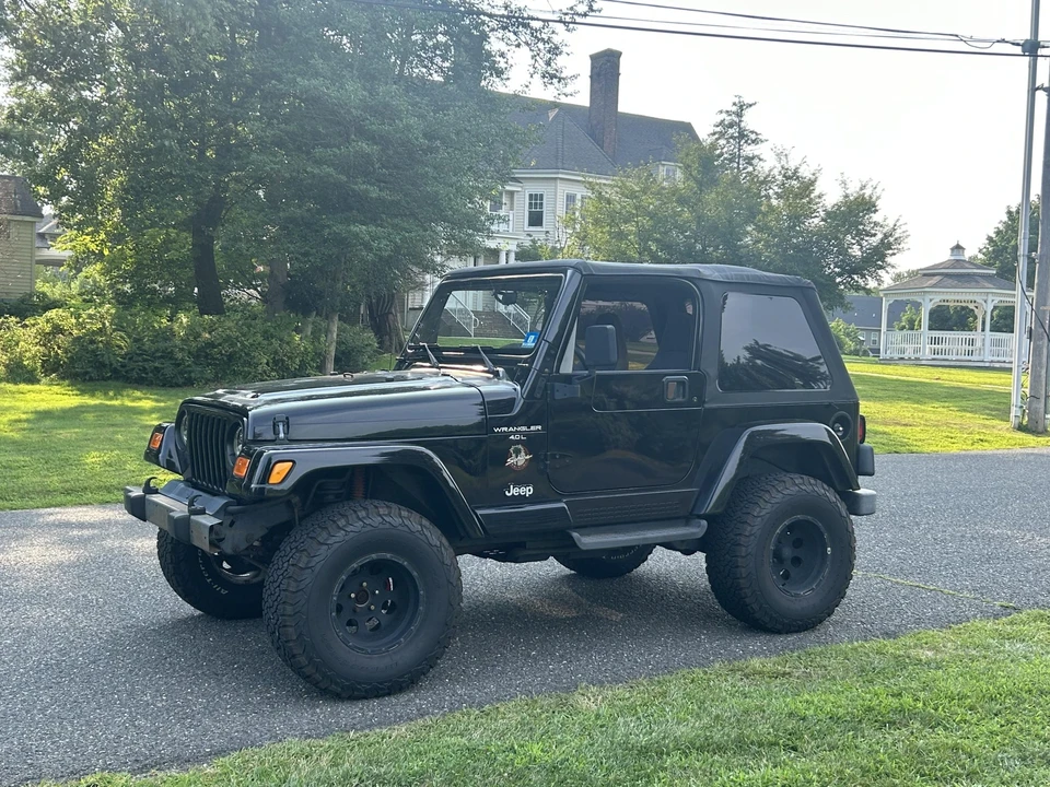 2000 Jeep TJ Wrangler - Image 8 of 31