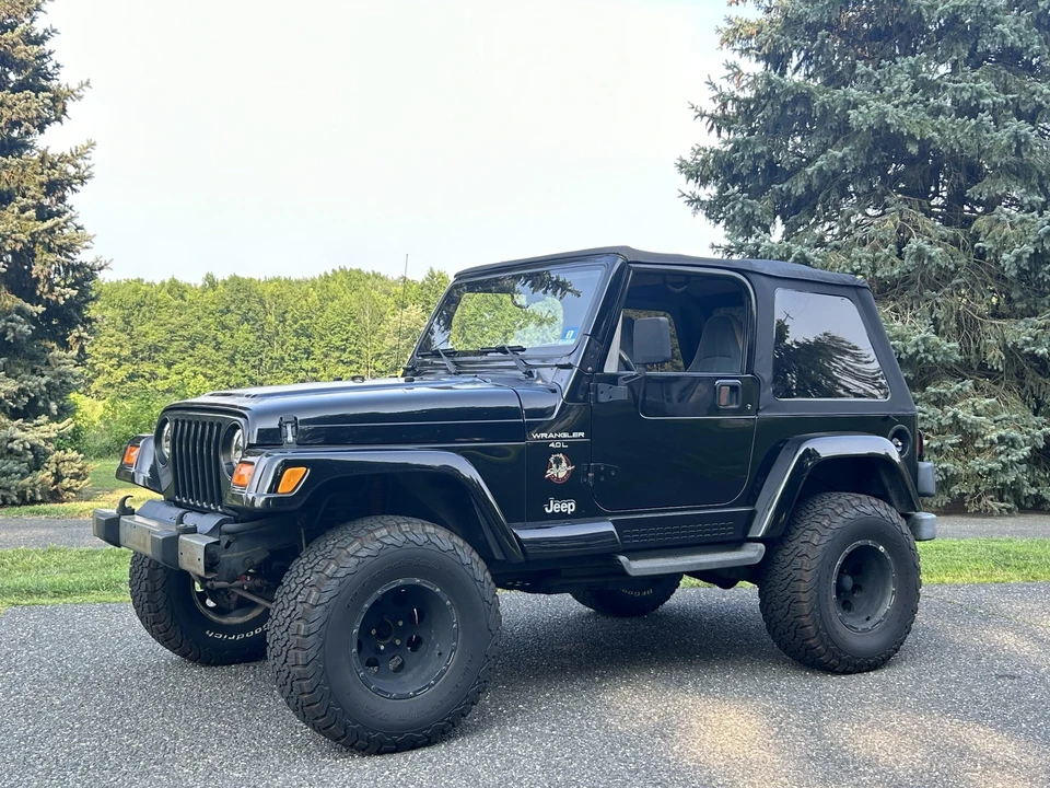 2000 Jeep TJ Wrangler - Image 7 of 31