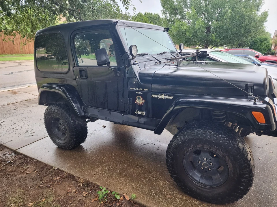 2000 Jeep TJ Wrangler - Image 7 of 31