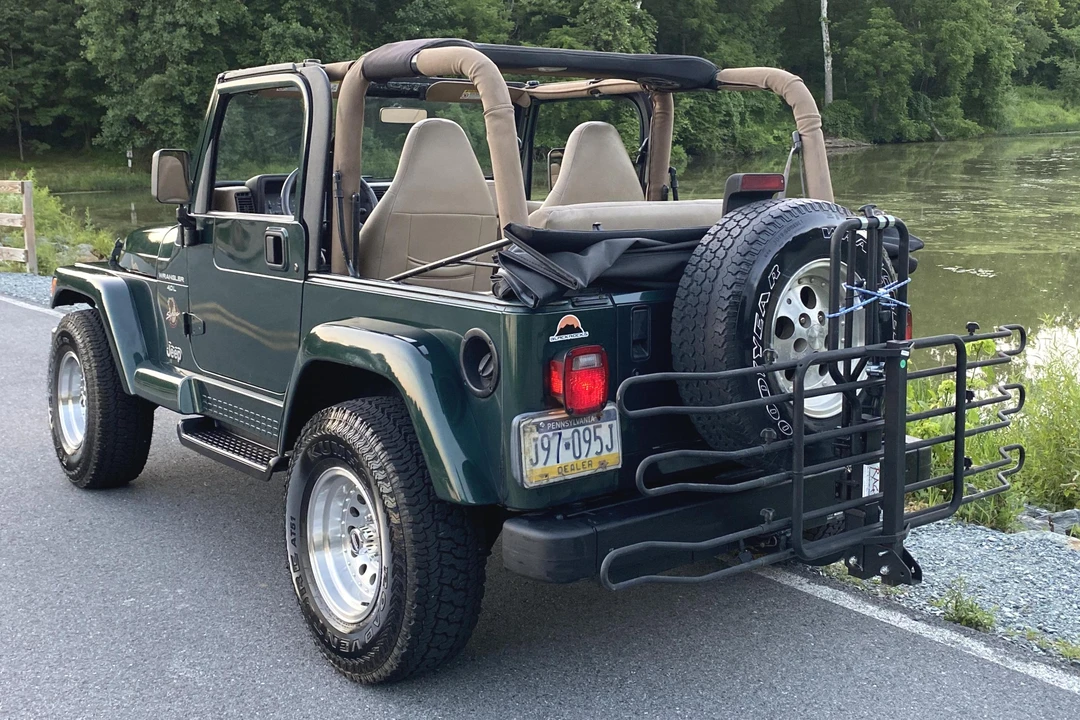 2000 Jeep TJ Wrangler - Image 4 of 5