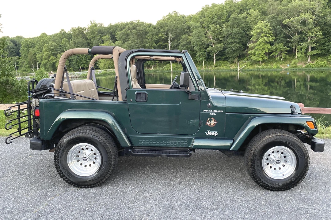 2000 Jeep TJ Wrangler - Image 3 of 5