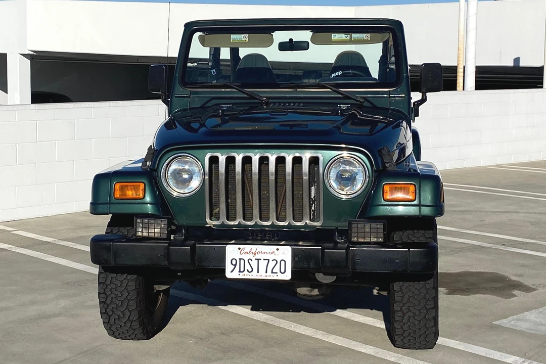2000 Jeep TJ Wrangler - Image 2 of 31