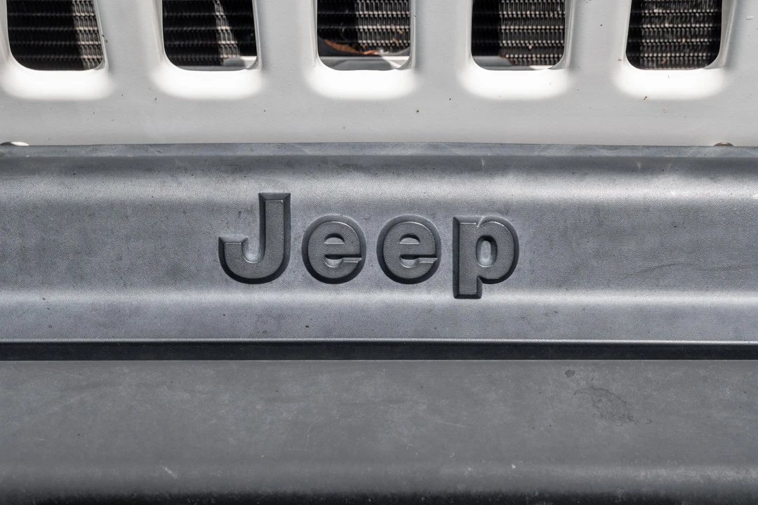 2000 Jeep TJ Wrangler - Image 26 of 31