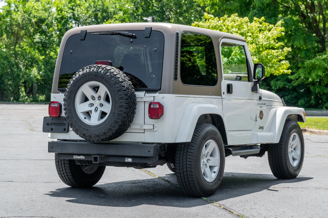 2000 Jeep TJ Wrangler - Image 23 of 31