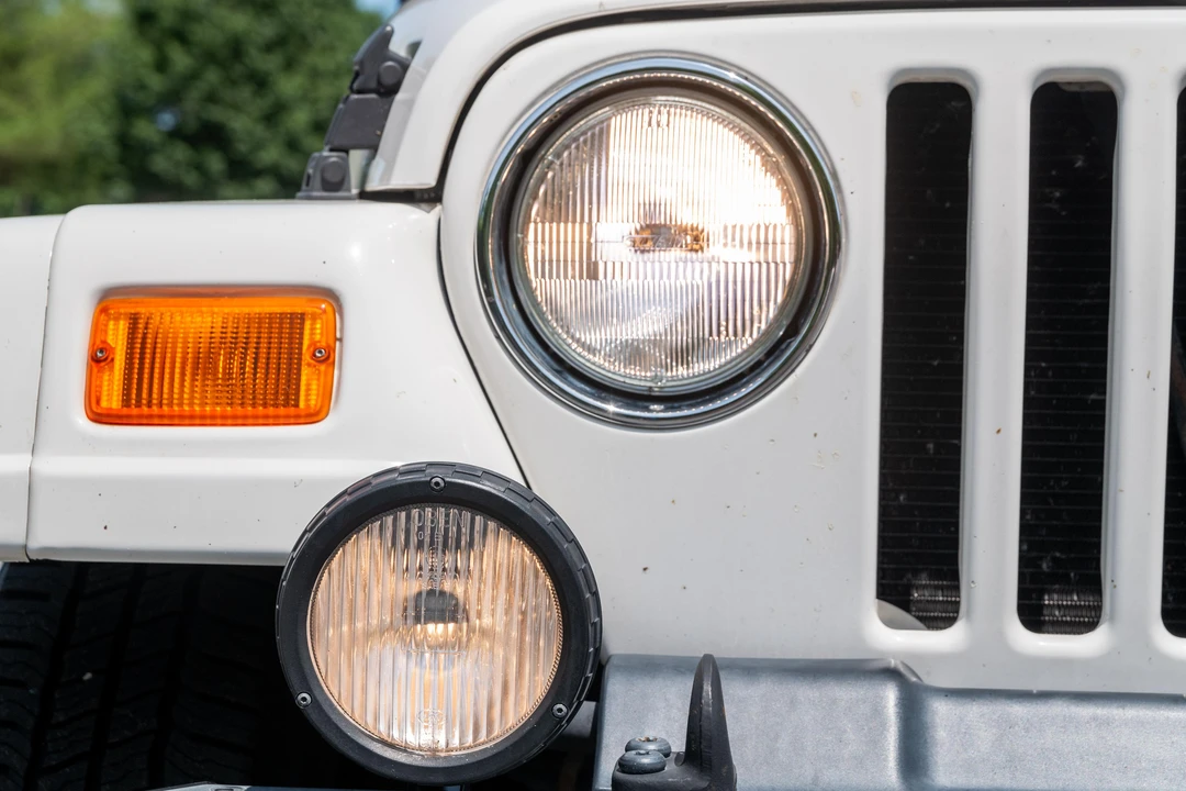 2000 Jeep TJ Wrangler - Image 25 of 31