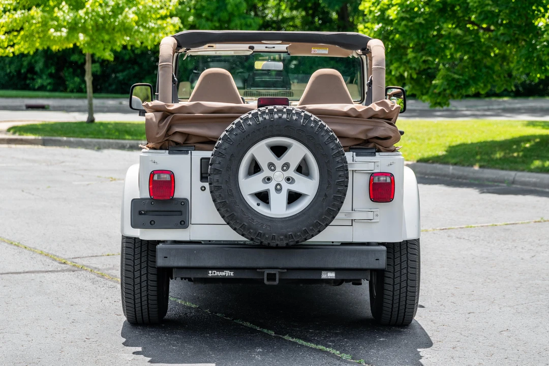 2000 Jeep TJ Wrangler - Image 8 of 31