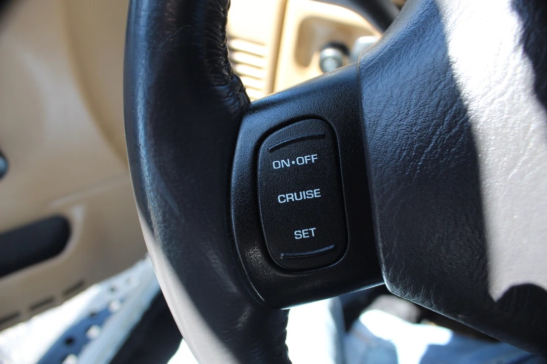 2000 Jeep TJ Wrangler - Image 14 of 31