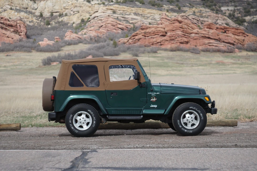 2000 Jeep TJ Wrangler - Image 12 of 31