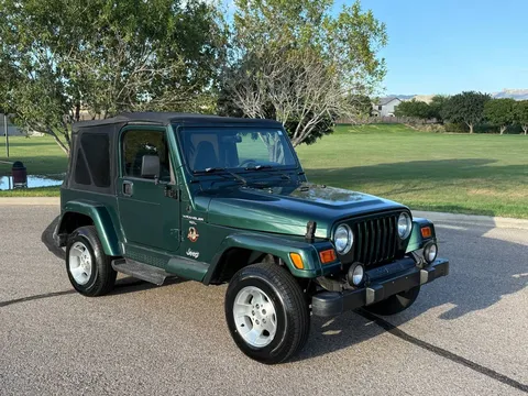 2000 Jeep Wrangler Sahara Edition