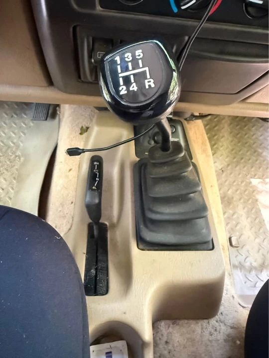 2000 Jeep TJ Wrangler - Image 5 of 6