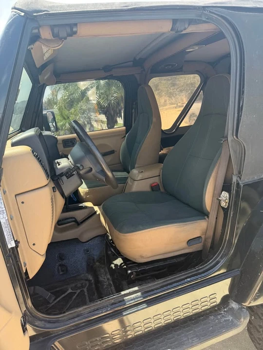 2000 Jeep TJ Wrangler - Image 4 of 5