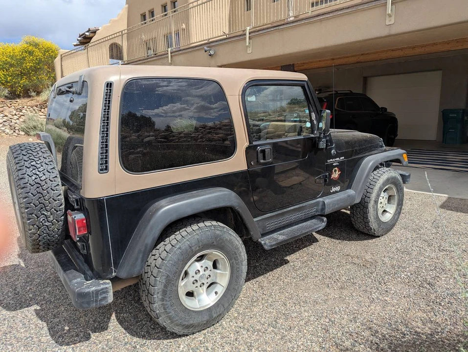 2000 Jeep TJ Wrangler - Image 2 of 12