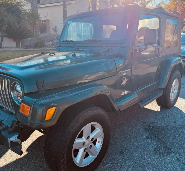 2000 Jeep TJ Wrangler - Image 5 of 6