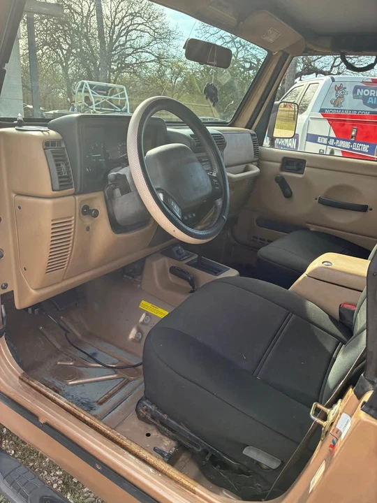 2000 Jeep TJ Wrangler - Image 5 of 12