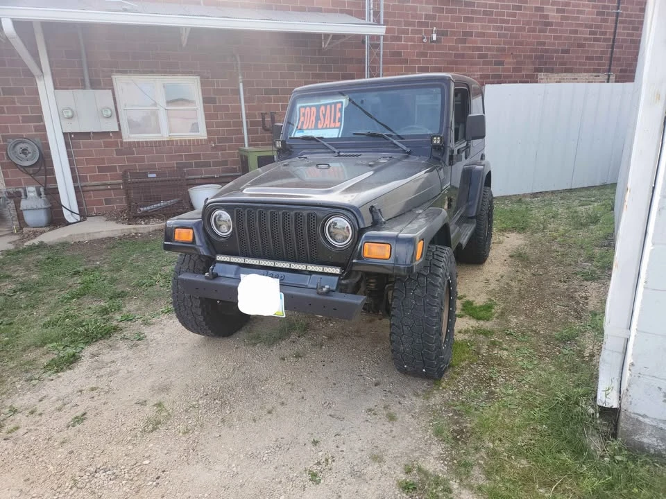 2000 Jeep TJ Wrangler - Image 2 of 7