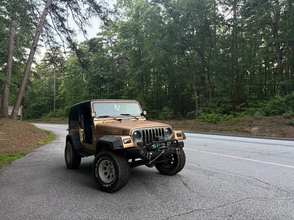 2000 Jeep TJ Wrangler - Image 2 of 5
