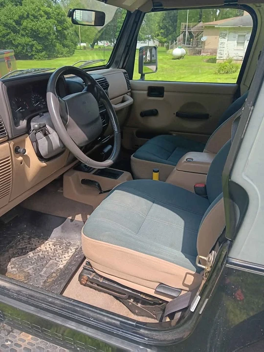 2000 Jeep TJ Wrangler - Image 6 of 7