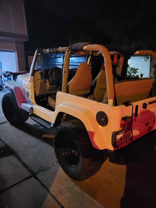 2000 Jeep TJ Wrangler - Image 5 of 8