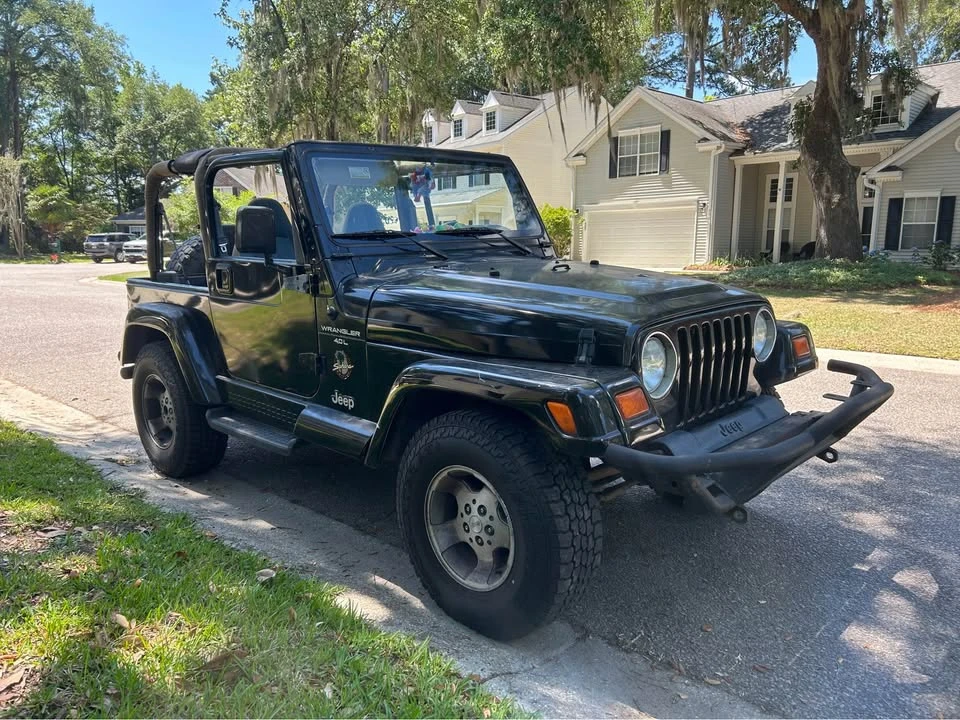 2000 Jeep TJ Wrangler - Image 2 of 10