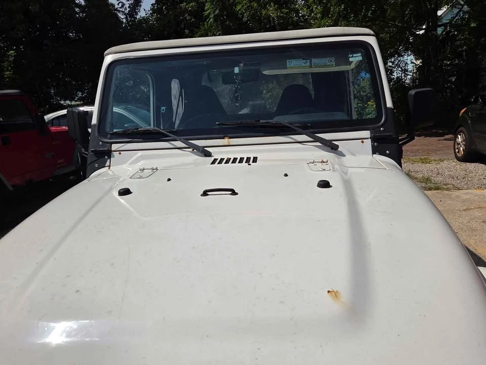 2000 Jeep TJ Wrangler - Image 9 of 13