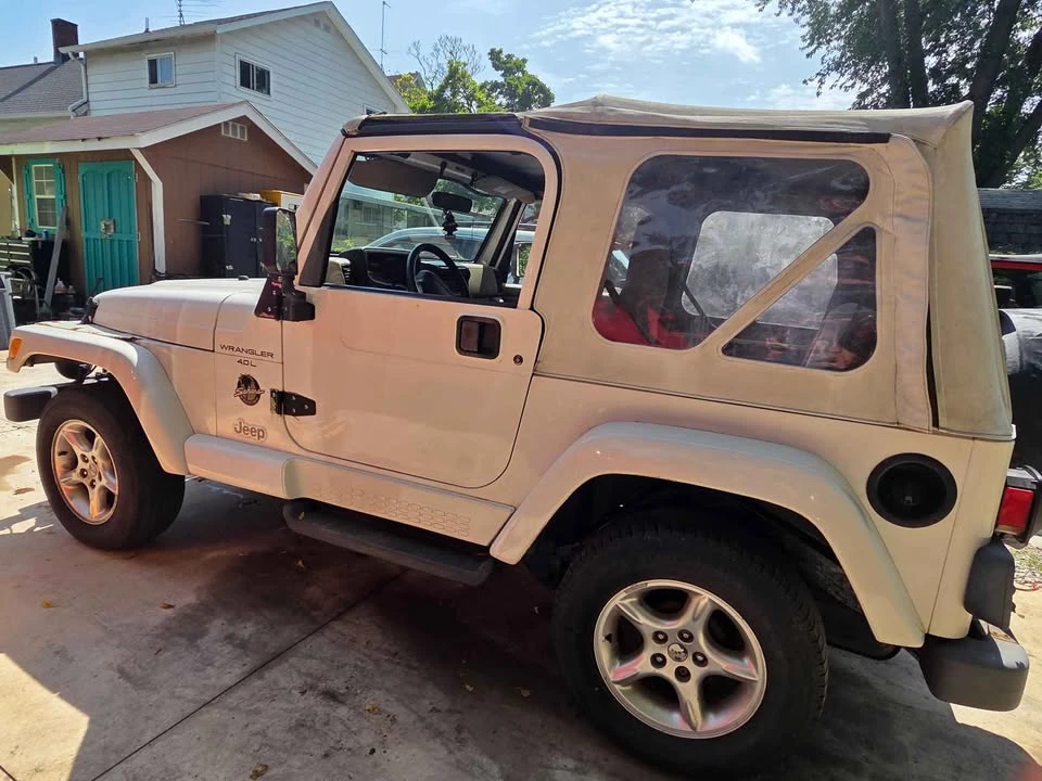 2000 Jeep TJ Wrangler - Image 4 of 13